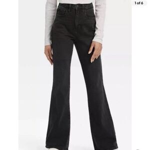 NEW Women's High-Rise Flare Jeans Universal Thread Black Wash Sz 8 Regular